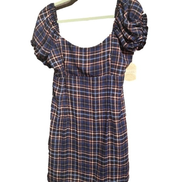 NWT - Altar'd State Women's Puff Sleeve Dress Size Large - Picture 3 of 4